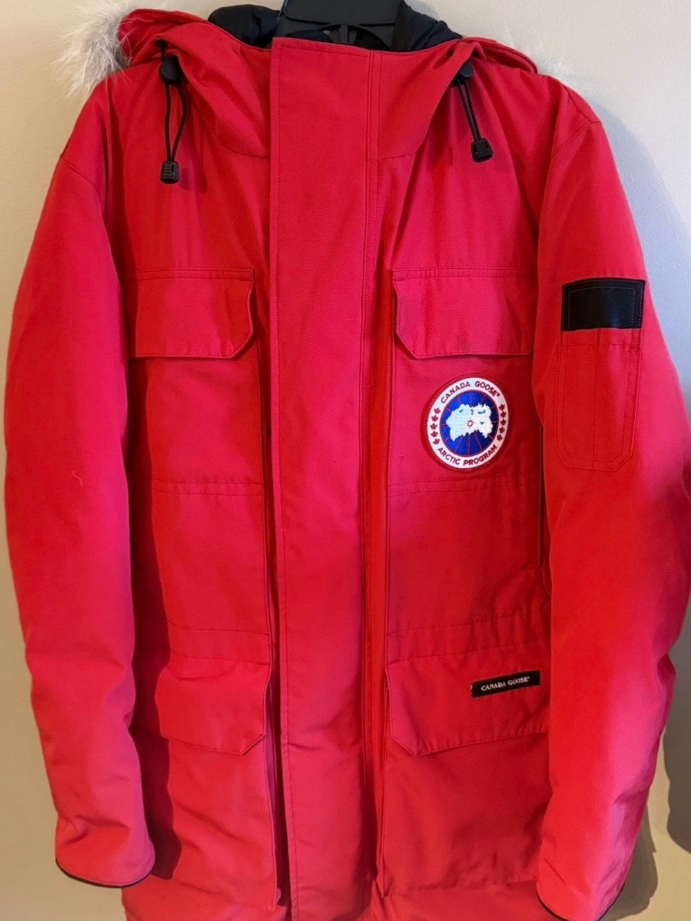 Canada Goose Red Men's Insulated Hooded Parka L/G with Fur Trim